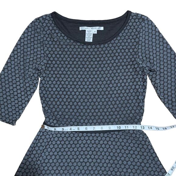 MAX STUDIO Gray Textured Knit Jersey Fit & Flare Dress SMALL - Picture 7 of 10